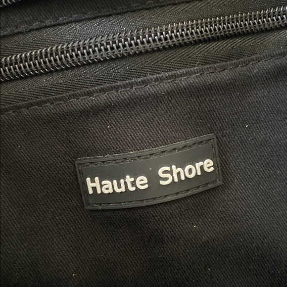 HAUTE SHORE Camouflage Tote Bag with Red and Green Stripes - Picture 7 of 8